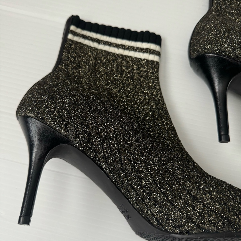 Stuart Weitzman Waverly Sock Knit Ankle Booties Kitten Heel Size 9.5 - Picture 6 of 13